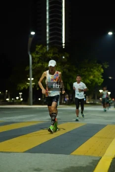 Runner Photo 2351787