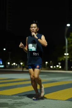 Runner Photo 2351791
