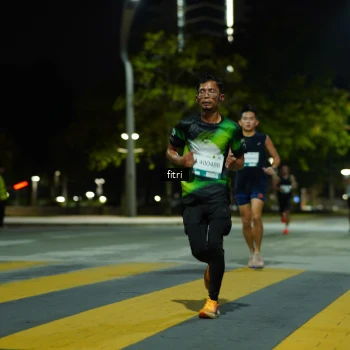 Runner Photo 2351804