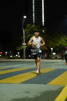 Runner Photo 2351818