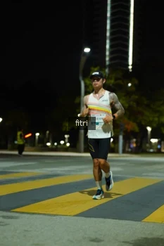 Runner Photo 2351825