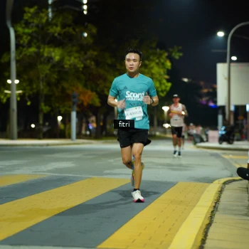 Runner Photo 2351848