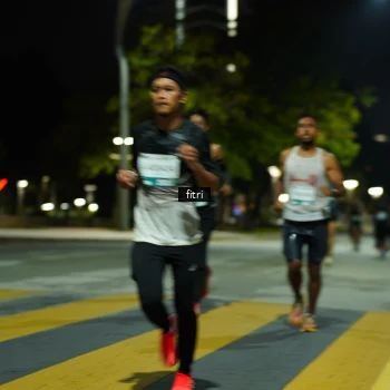 Runner Photo 2351952