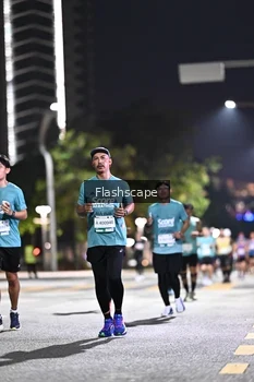 Runner Photo 2352059
