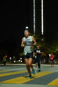 Runner Photo 2352086