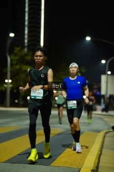 Runner Photo 2352113
