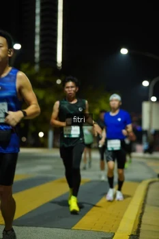 Runner Photo 2352115