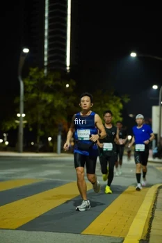 Runner Photo 2352119