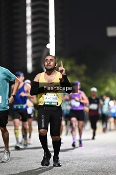 Runner Photo 2352124
