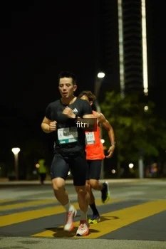 Runner Photo 2352150