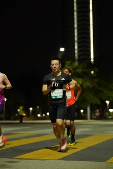 Runner Photo 2352153