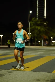 Runner Photo 2352159