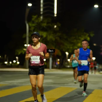 Runner Photo 2352172