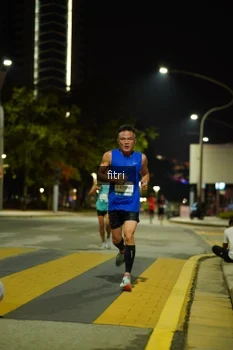 Runner Photo 2352176