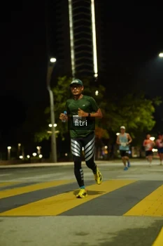 Runner Photo 2352299