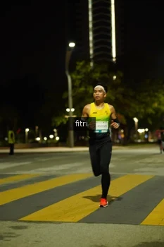 Runner Photo 2352304