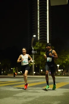 Runner Photo 2352357