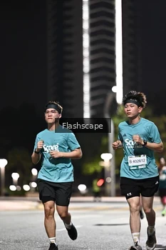 Runner Photo 2352358