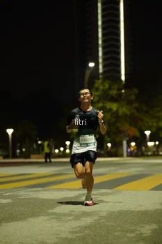 Runner Photo 2352380