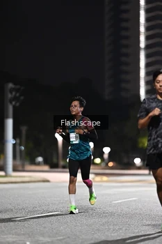 Runner Photo 2352381