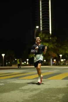 Runner Photo 2352382
