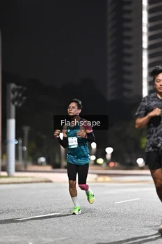 Runner Photo 2352386