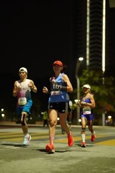 Runner Photo 2352396