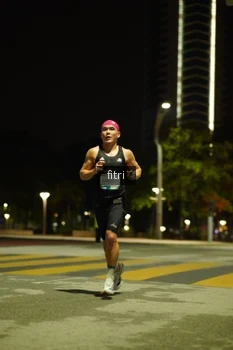 Runner Photo 2352403