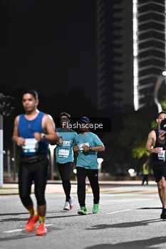 Runner Photo 2352412