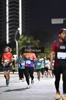 Runner Photo 2352426