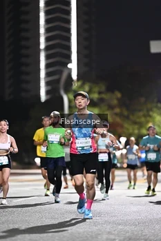 Runner Photo 2352474