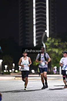 Runner Photo 2352525