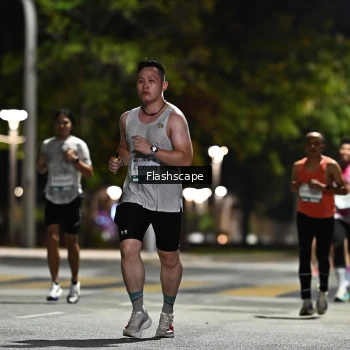 Runner Photo 2353191