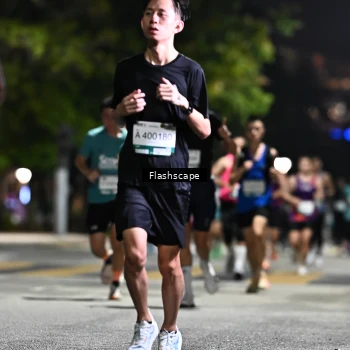 Runner Photo 2353315