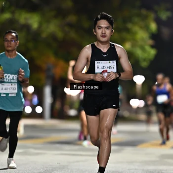 Runner Photo 2353393