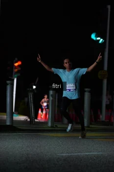 Runner Photo 2360742