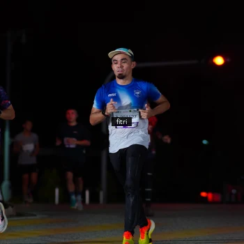 Runner Photo 2365931