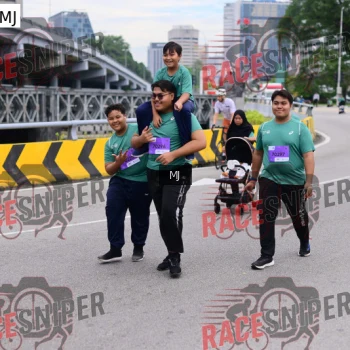 Runner Photo 236811