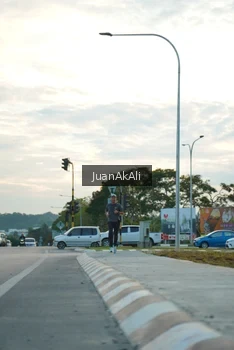 Runner Photo 2371501