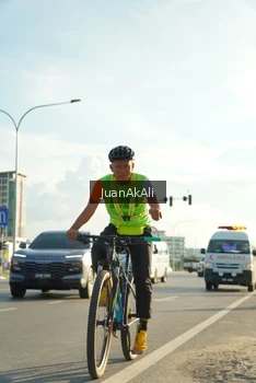 Runner Photo 2371741