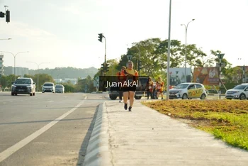 Runner Photo 2371913