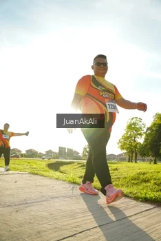 Runner Photo 2372419