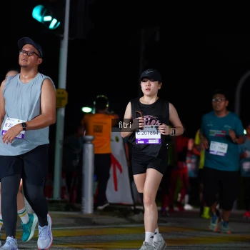 Runner Photo 2373184