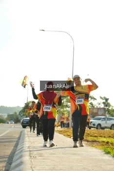 Runner Photo 2373282