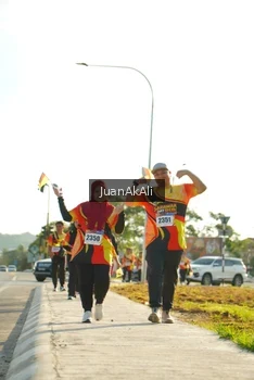 Runner Photo 2373285
