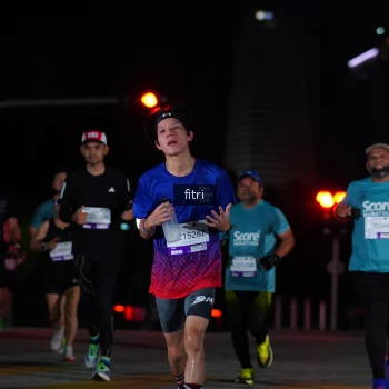 Runner Photo 2373398