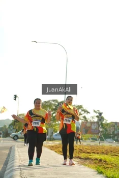 Runner Photo 2373810