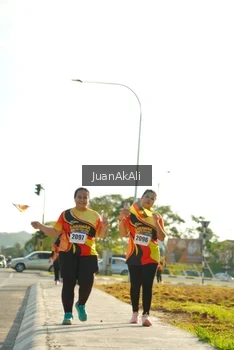Runner Photo 2373816