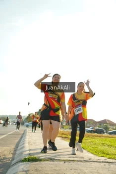 Runner Photo 2373895
