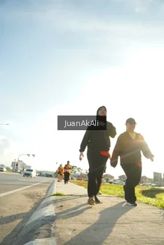 Runner Photo 2374076